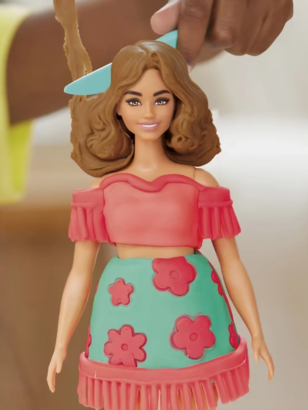 Barbie Play-Doh Fashion Maker Doll Set Pink Green Red